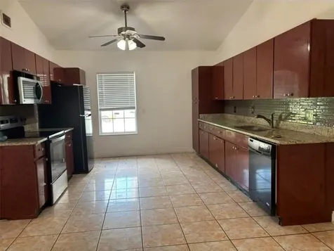233 Red Maple Drive Kissimmee FL 34743