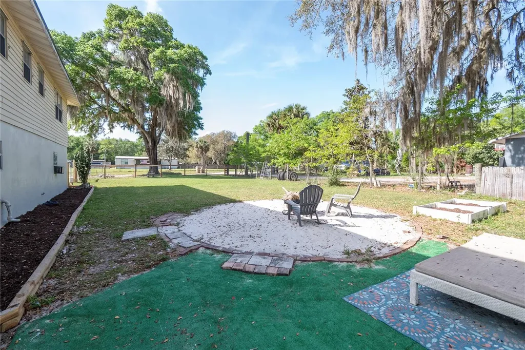 22415 Horizon Vistas Drive Eustis FL 32736