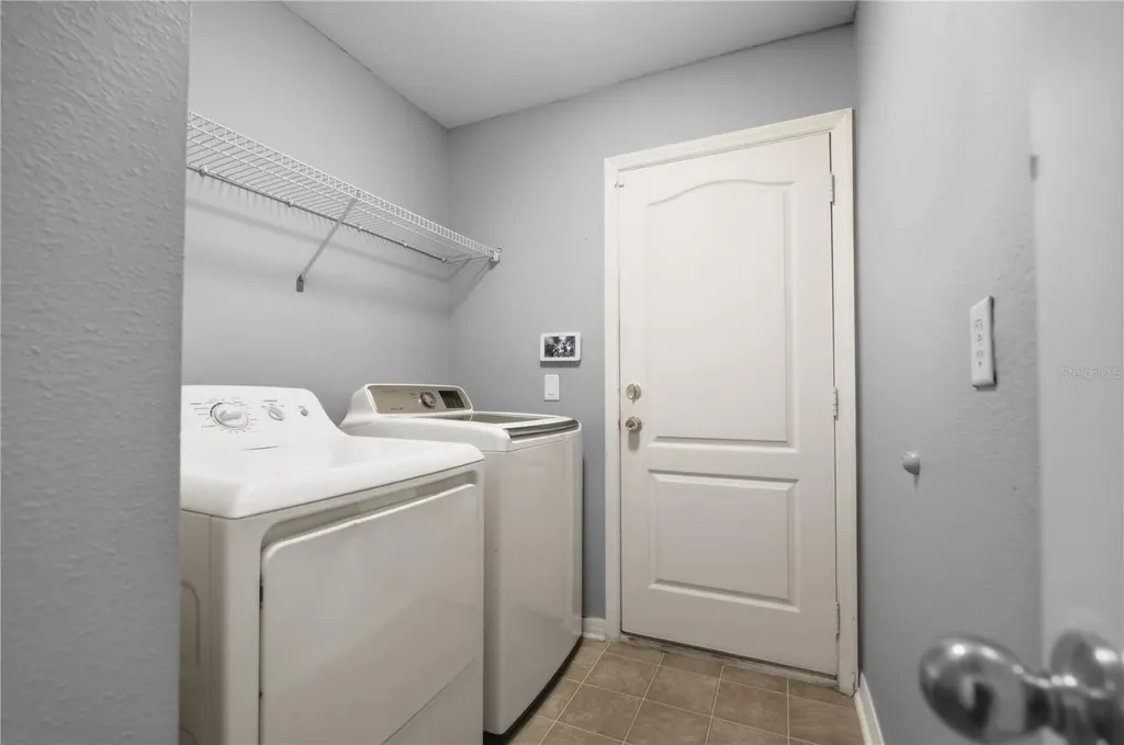 6220 Cherry Blossom Trail Gibsonton FL 33534