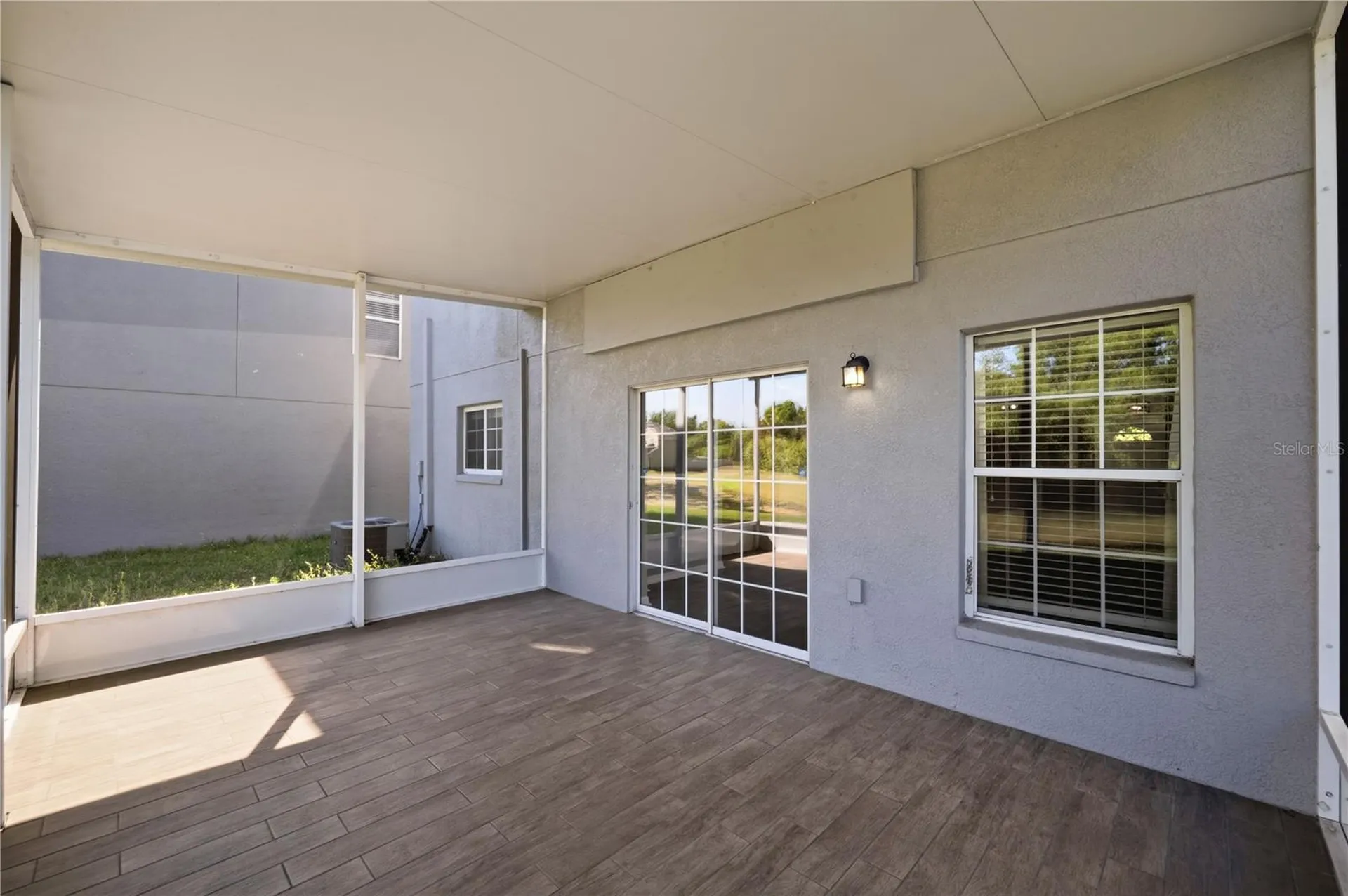 6220 Cherry Blossom Trail Gibsonton FL 33534