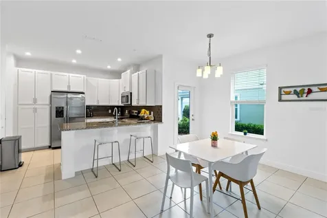 13157 Salk Way Orlando FL 32827