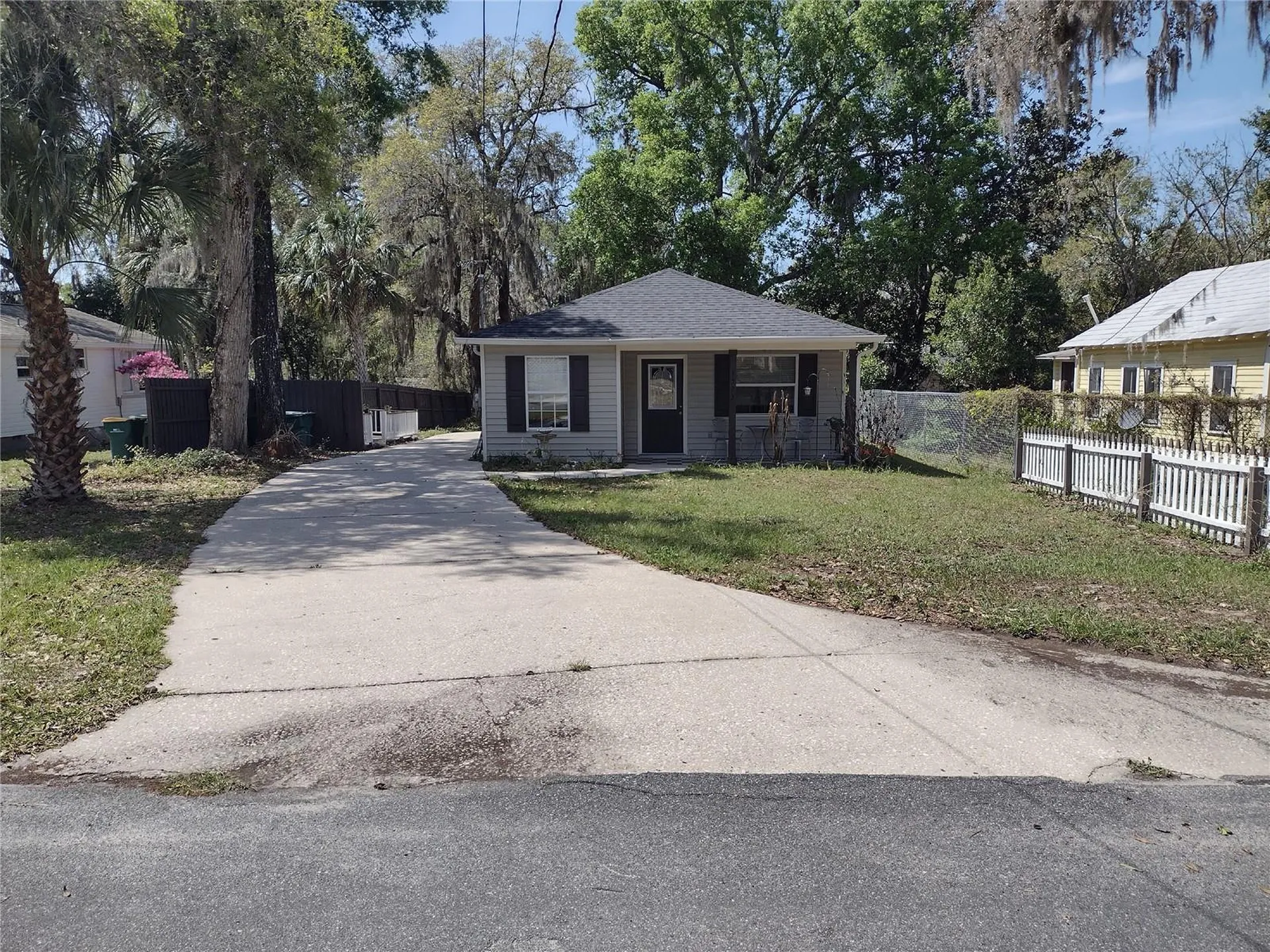 1523 Granite State Court Mount Dora FL 32757