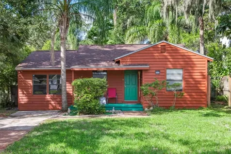 8006 N Temple Place Tampa FL 33617