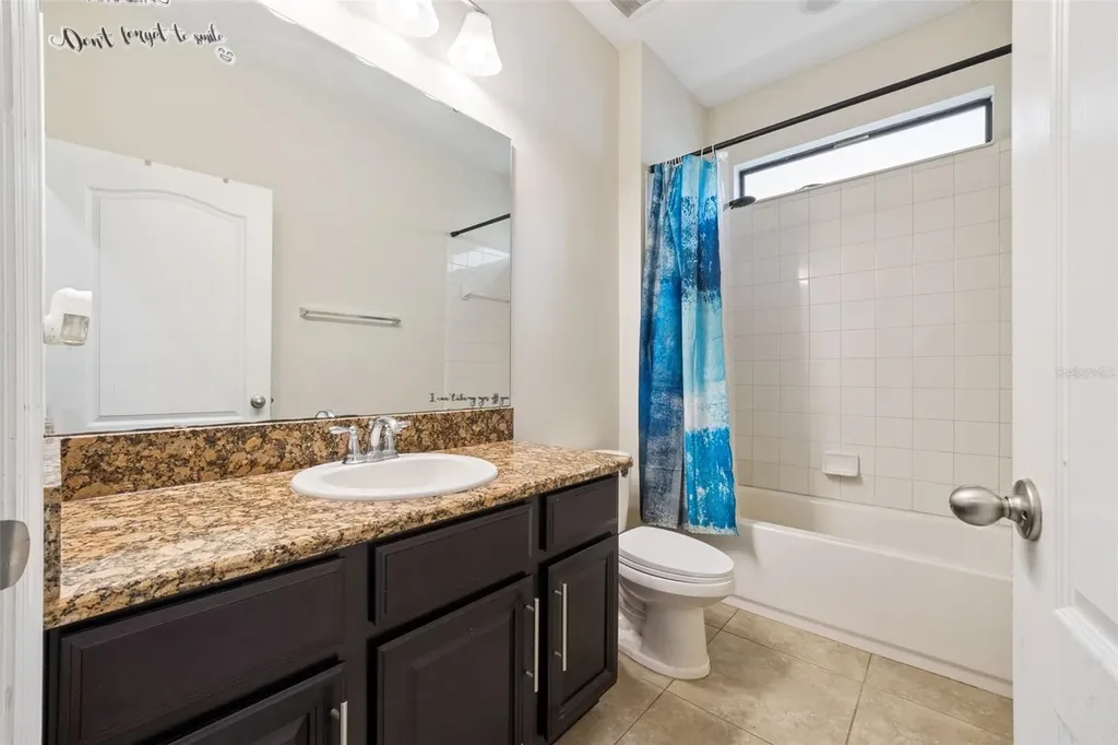 1005 Fountain Coin Loop Orlando FL 32828