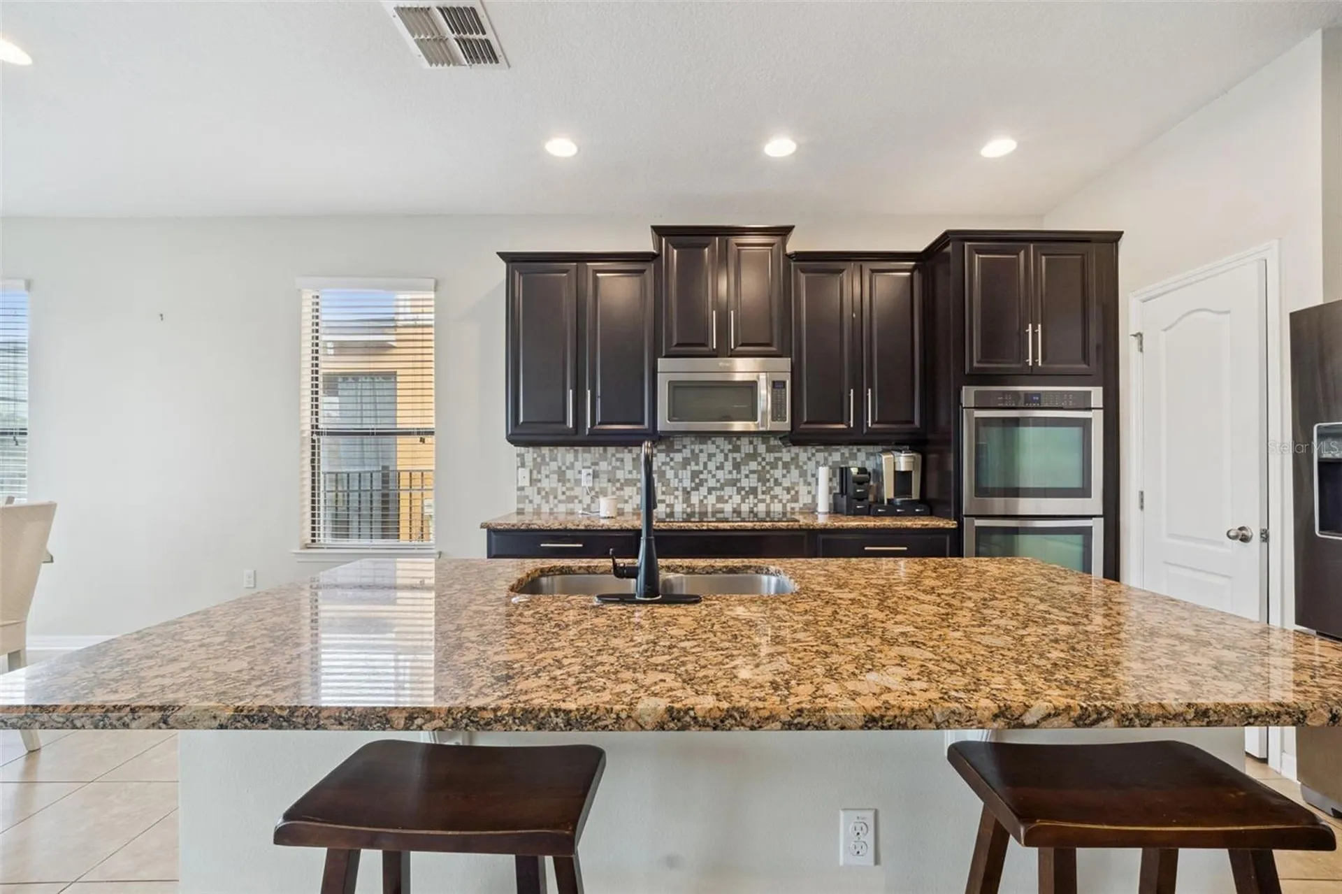 1005 Fountain Coin Loop Orlando FL 32828