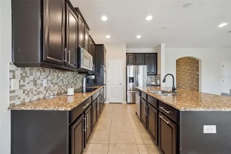 1005 Fountain Coin Loop Orlando FL 32828