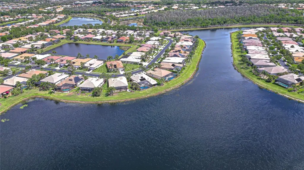 5056 Ruby Flats Drive Wimauma FL 33598