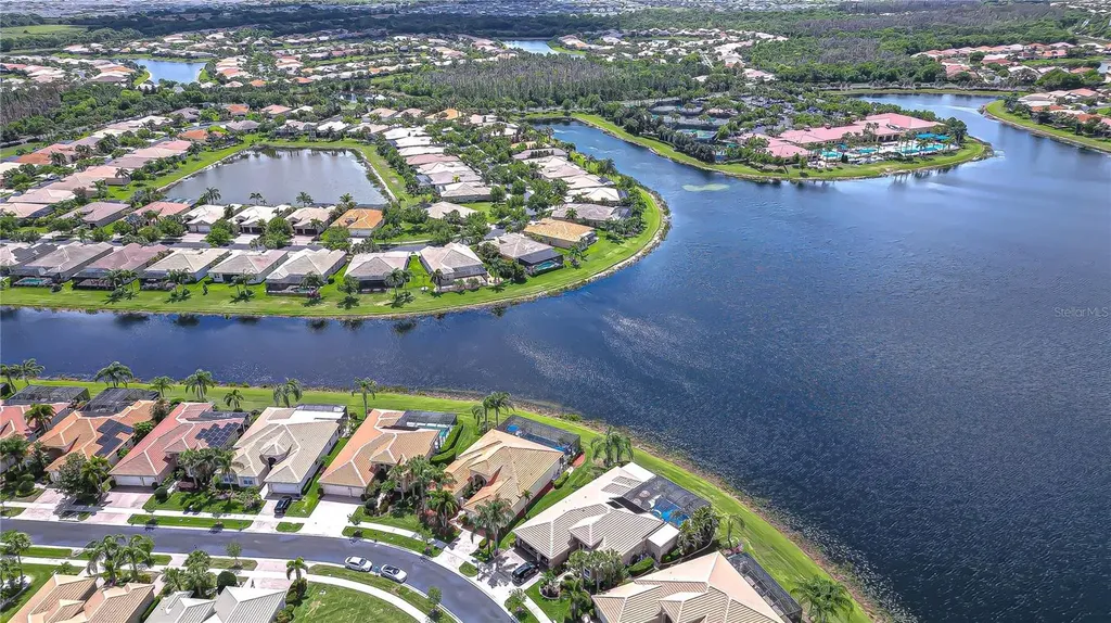 5056 Ruby Flats Drive Wimauma FL 33598