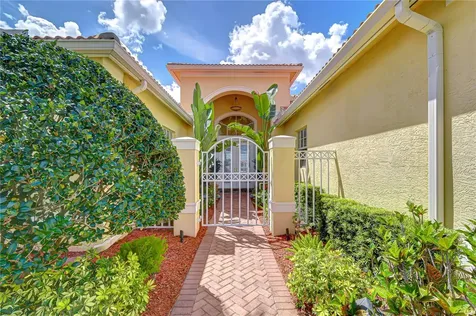 5056 Ruby Flats Drive Wimauma FL 33598