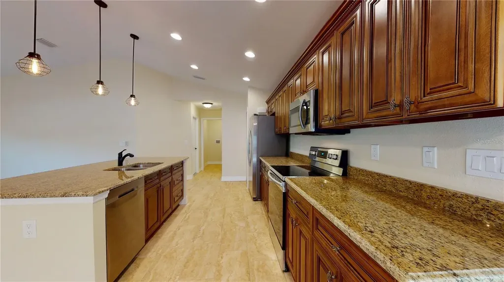 4851 Kennett Street North Port FL 34288