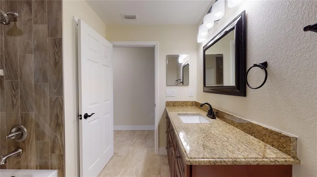 4851 Kennett Street North Port FL 34288