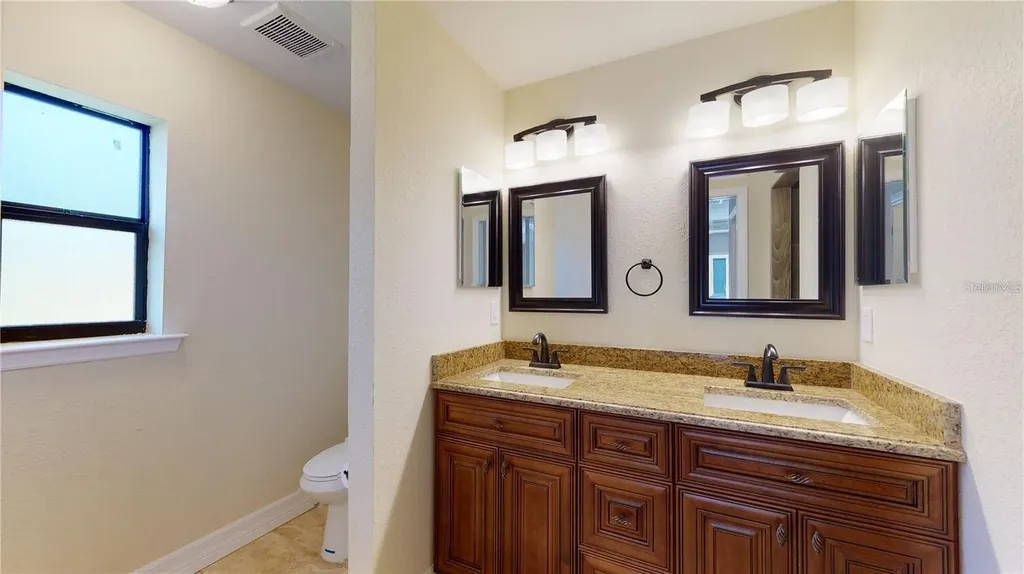 4851 Kennett Street North Port FL 34288