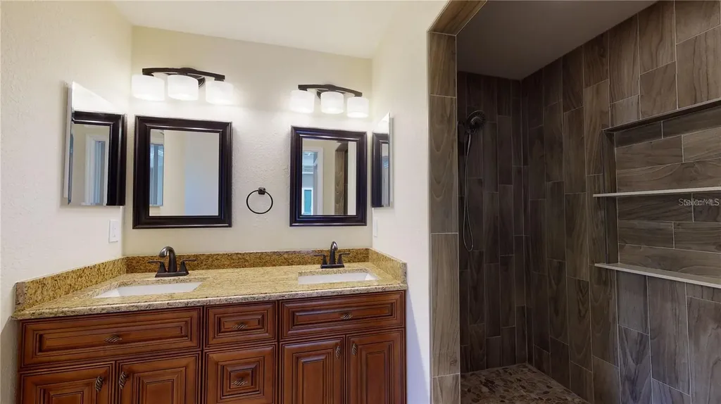 4851 Kennett Street North Port FL 34288