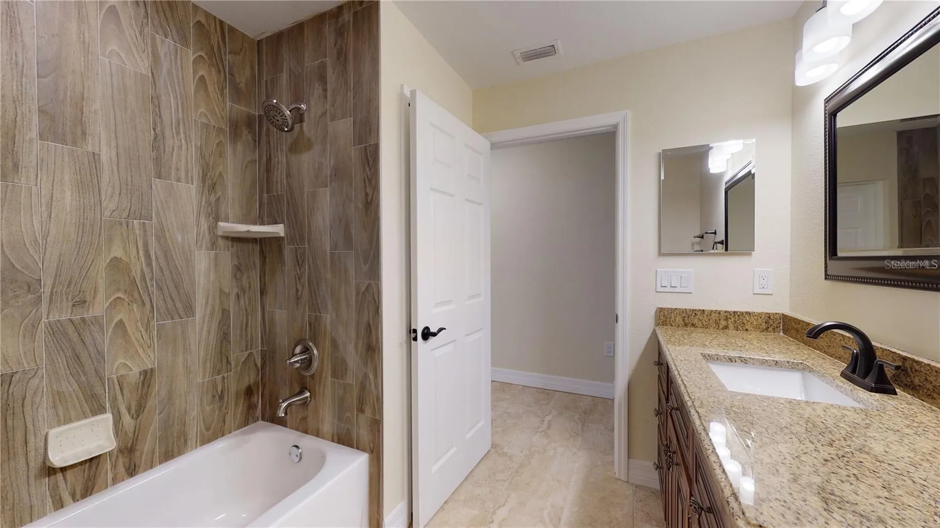 4851 Kennett Street North Port FL 34288