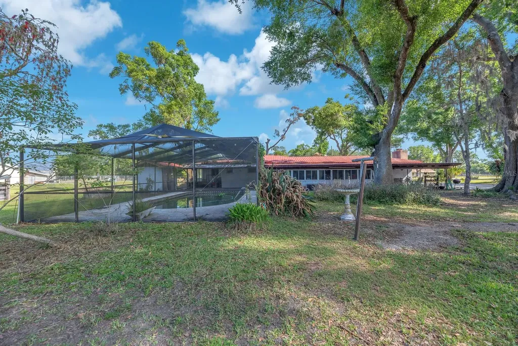 4711 W Sam Allen Road Plant City FL 33565