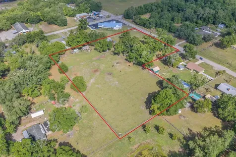 4711 W Sam Allen Road Plant City FL 33565