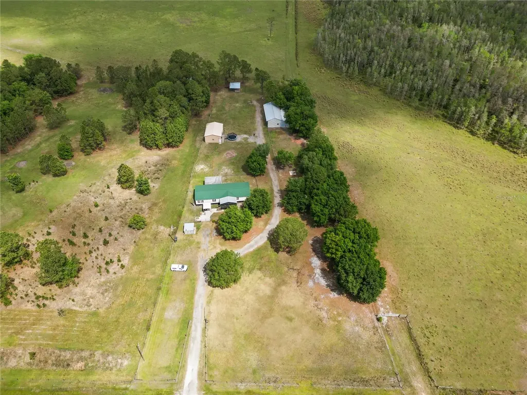 5051 Deen Still Road Polk City FL 33868