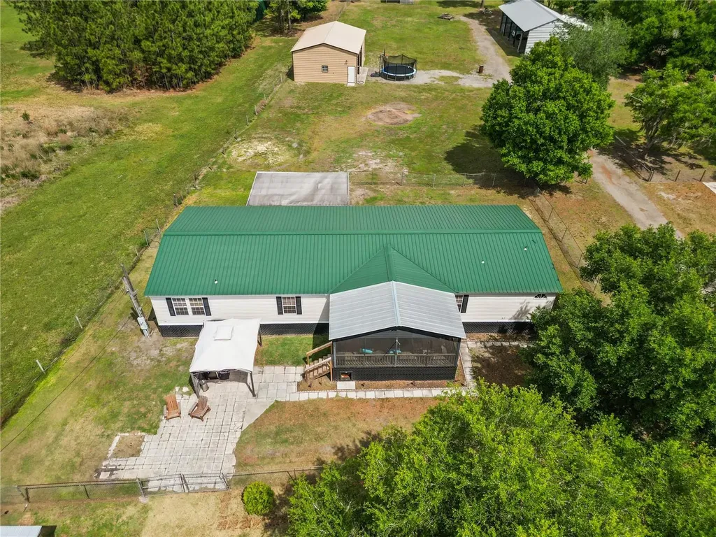 5051 Deen Still Road Polk City FL 33868