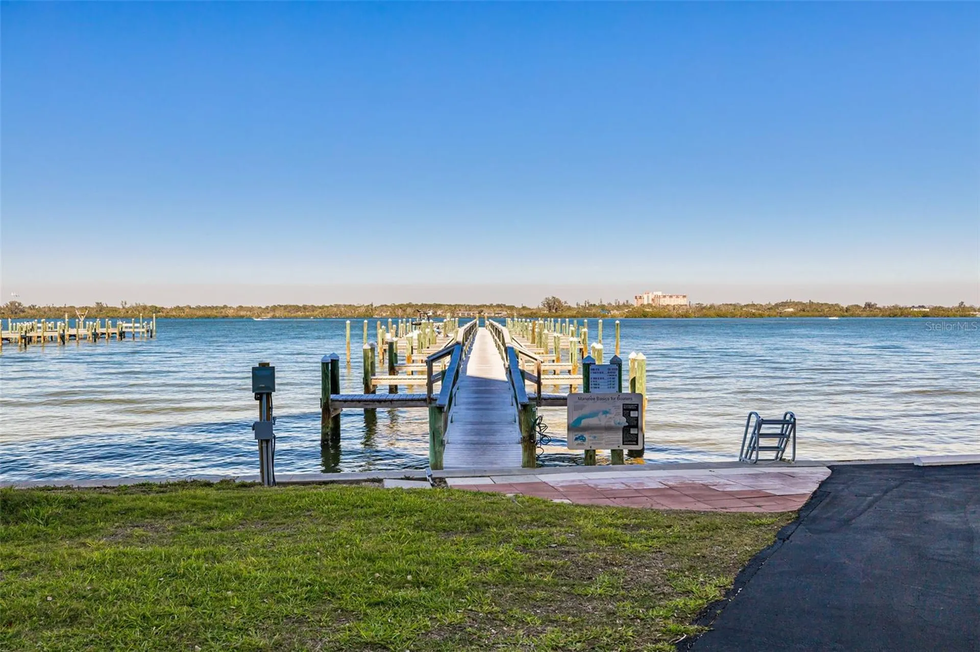 8635 Midnight Pass Road Sarasota FL 34242