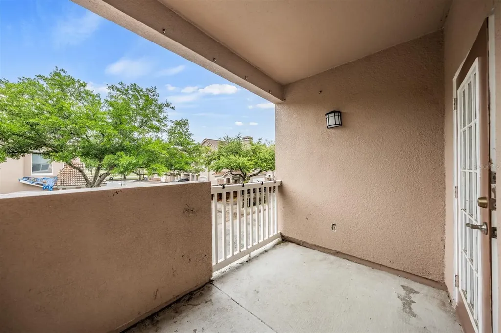 18107 Villa Creek Drive Tampa FL 33647