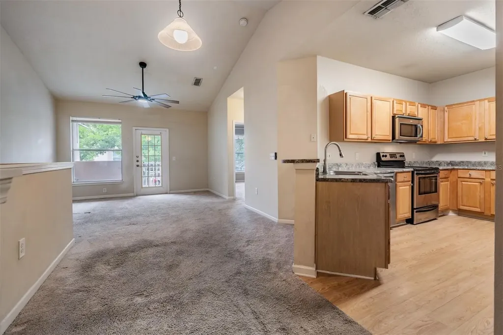 18107 Villa Creek Drive Tampa FL 33647