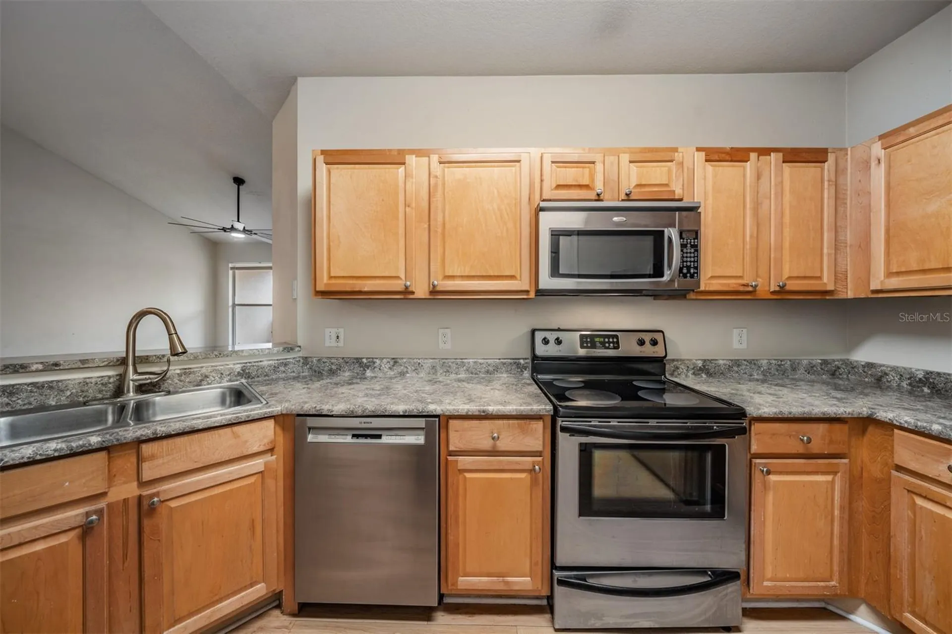 18107 Villa Creek Drive Tampa FL 33647