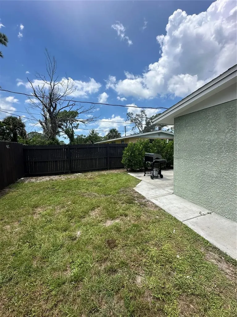 50 Euclid Avenue Englewood FL 34223