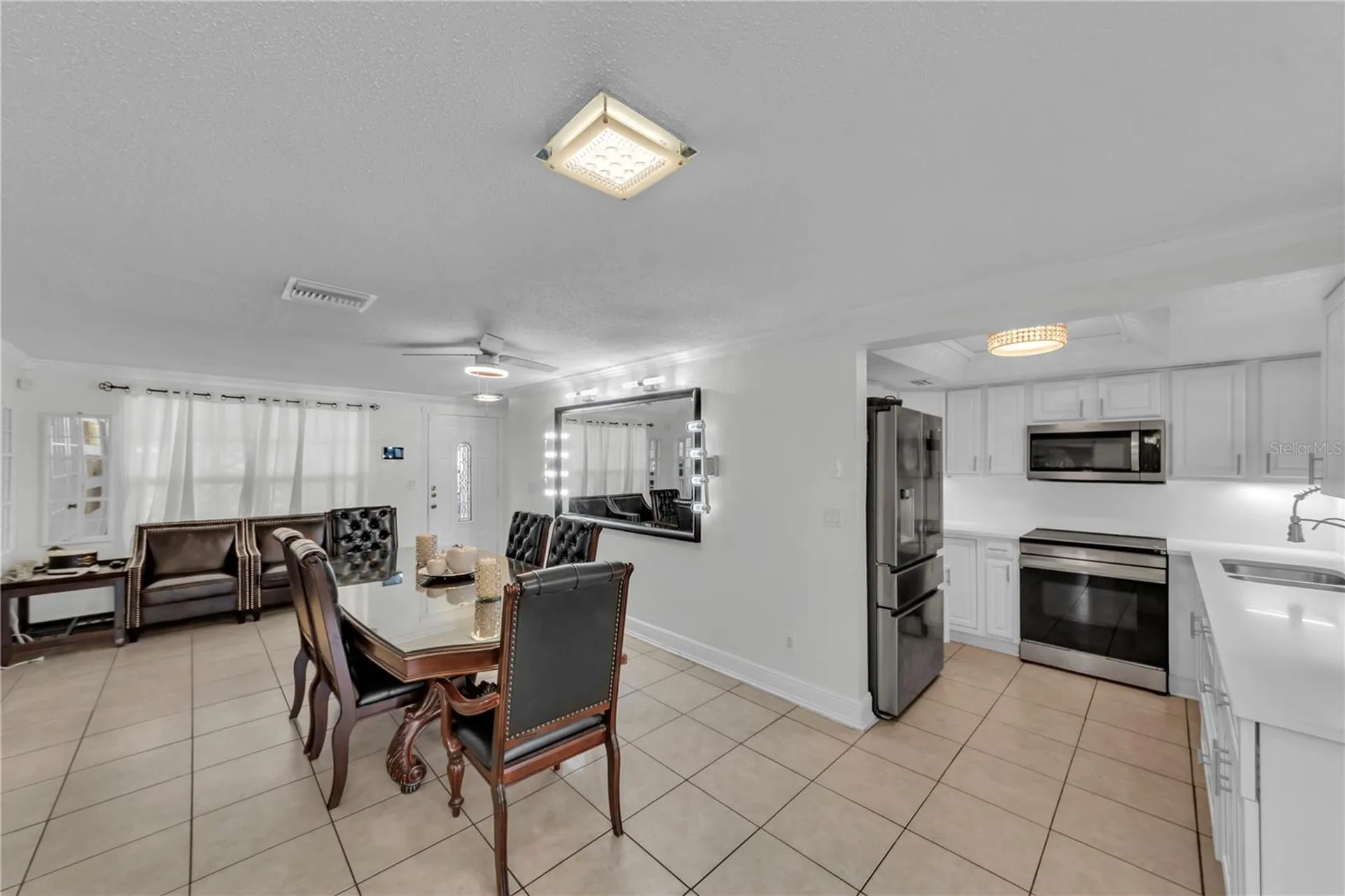 9043 Hickory Circle Tampa FL 33615