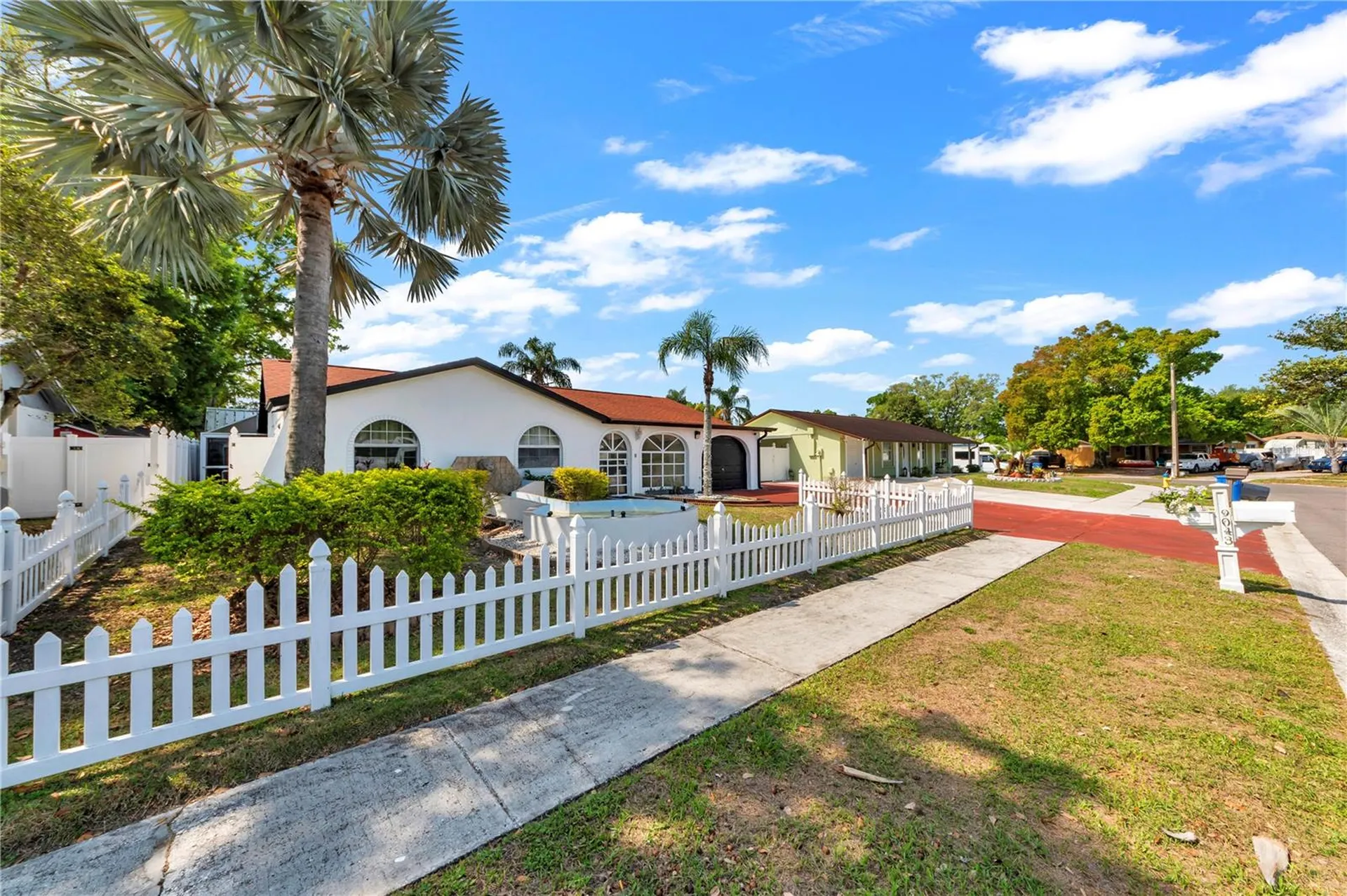 9043 Hickory Circle Tampa FL 33615