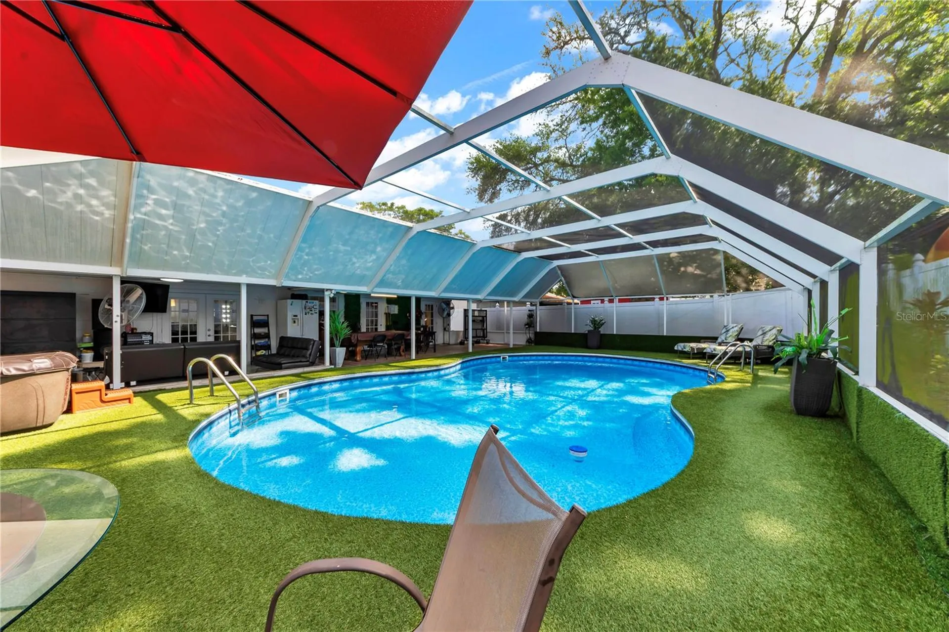 9043 Hickory Circle Tampa FL 33615