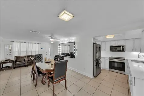 9043 Hickory Circle Tampa FL 33615
