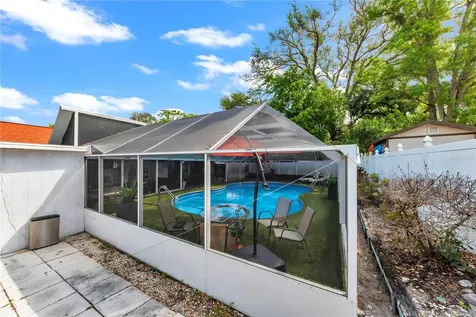 9043 Hickory Circle Tampa FL 33615