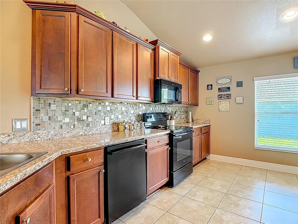 1170 Legatto Loop Dundee FL 33838