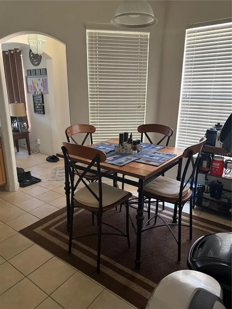5345 60th Avenue N St Petersburg FL 33709