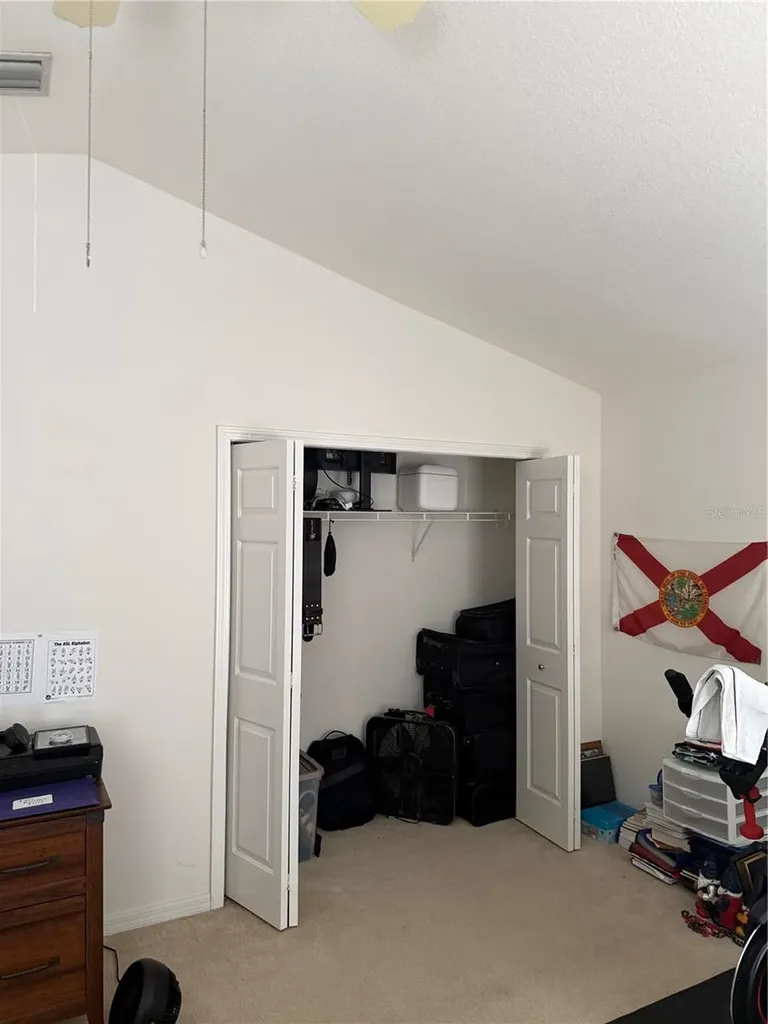 5345 60th Avenue N St Petersburg FL 33709