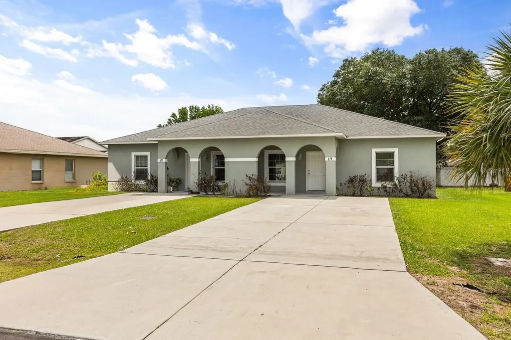 677-679 Royalty Court Kissimmee FL 34758
