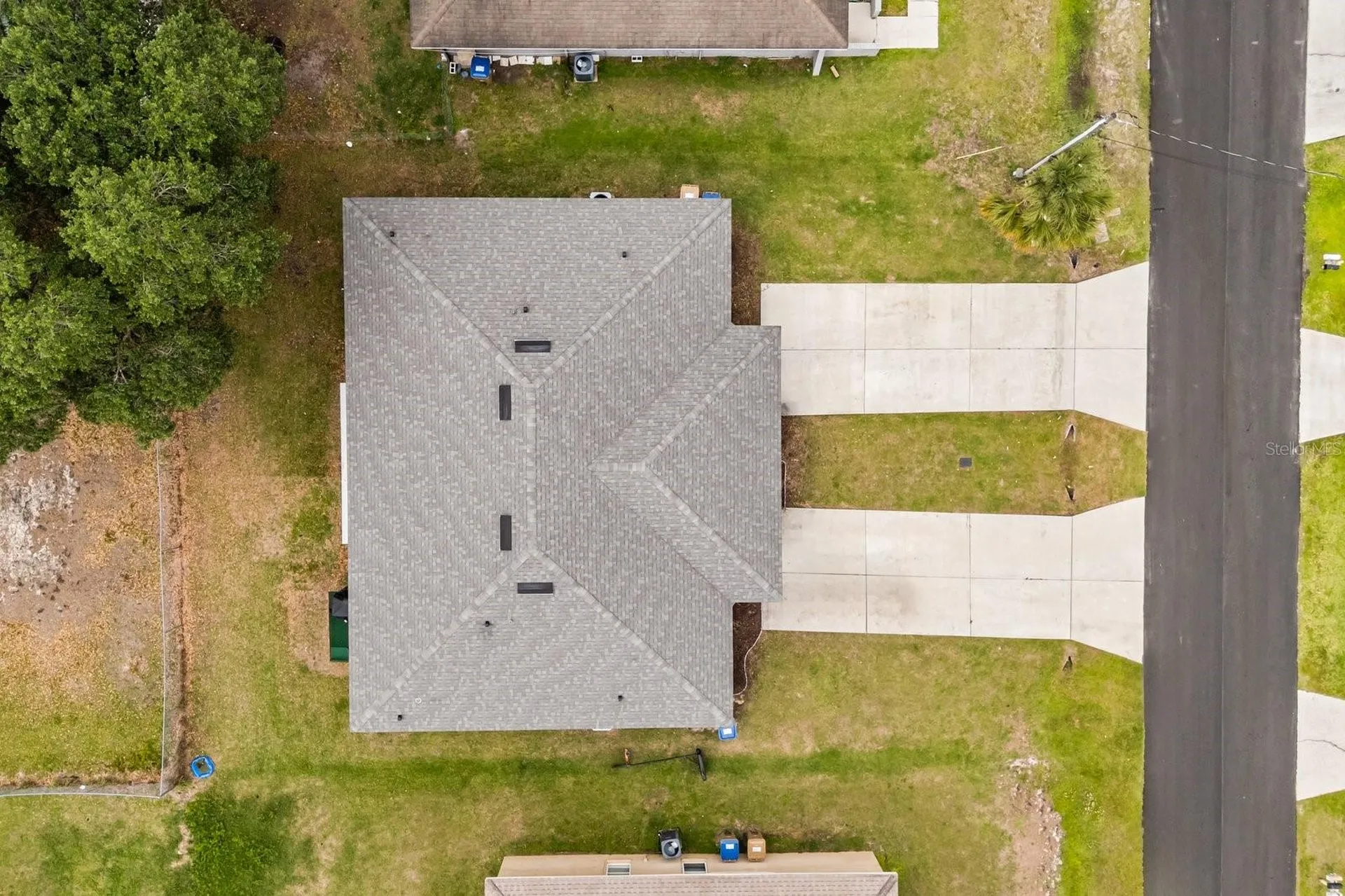 677-679 Royalty Court Kissimmee FL 34758