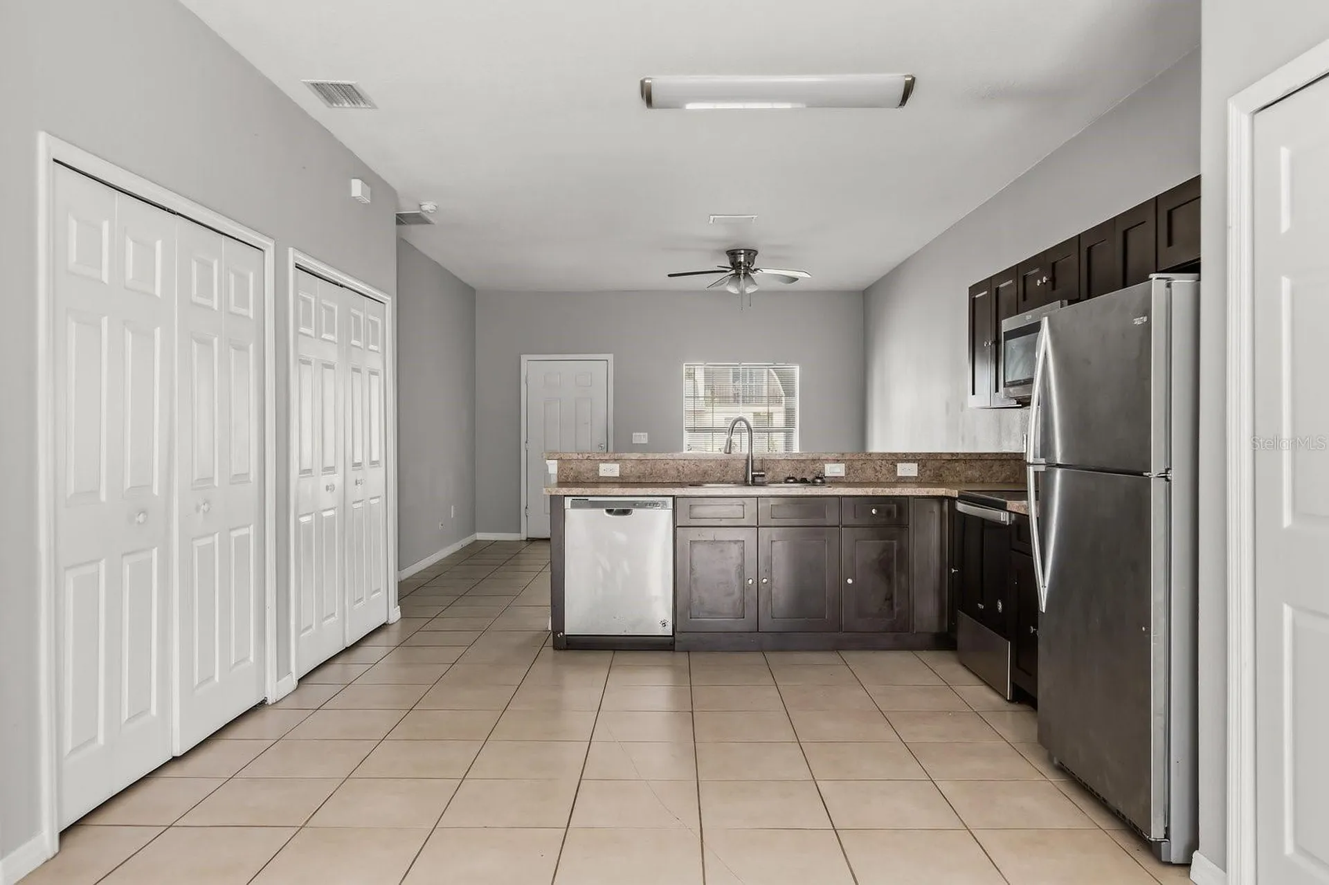677-679 Royalty Court Kissimmee FL 34758
