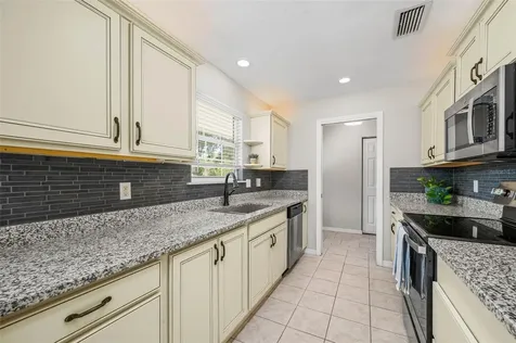 6820 SW 78th Street Gainesville FL 32608