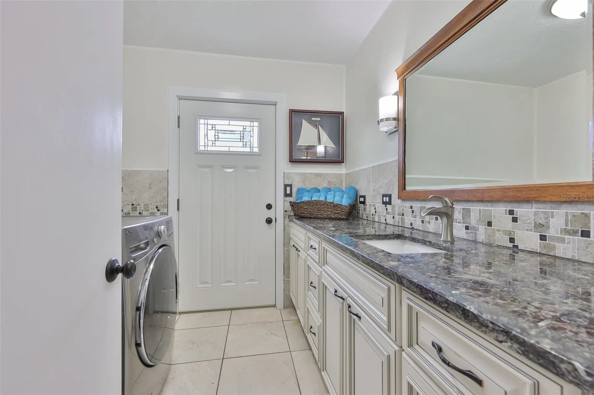 6907 9th Avenue NW Bradenton FL 34209