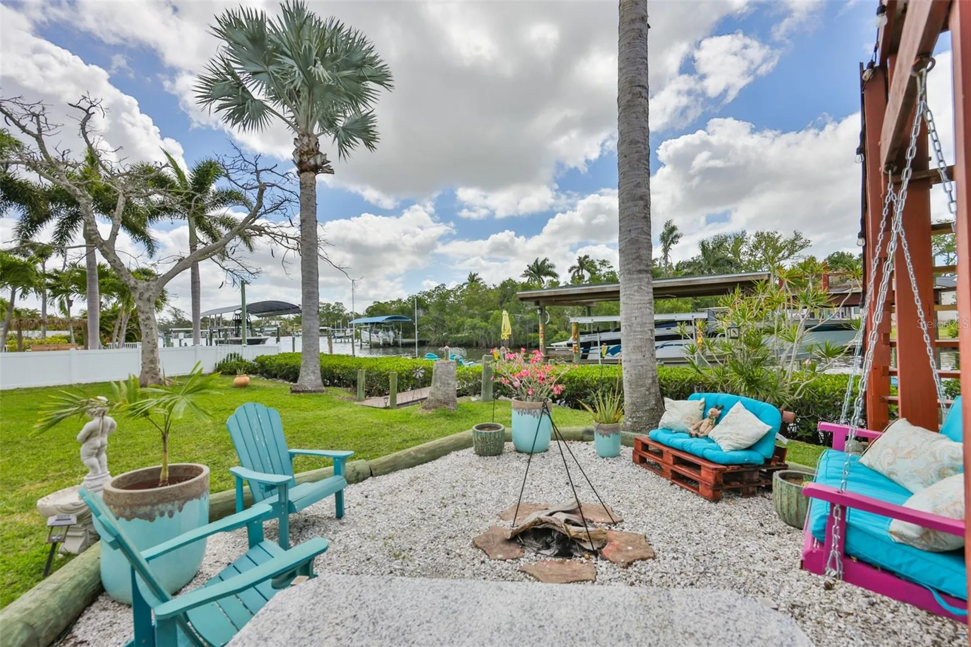 6907 9th Avenue NW Bradenton FL 34209