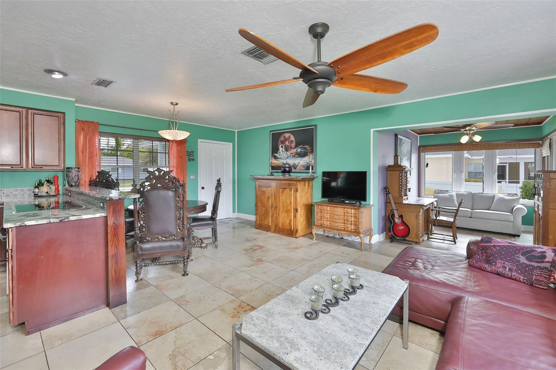 6907 9th Avenue NW Bradenton FL 34209