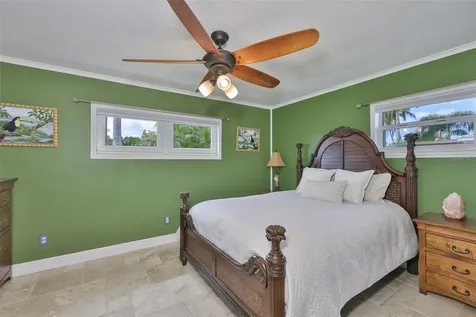 6907 9th Avenue NW Bradenton FL 34209