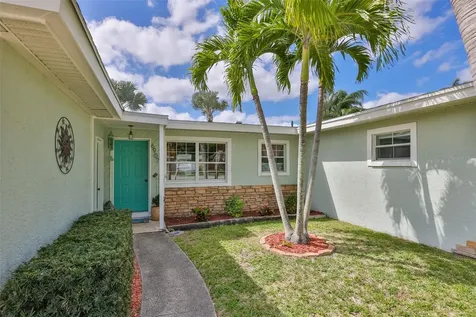 6907 9th Avenue NW Bradenton FL 34209
