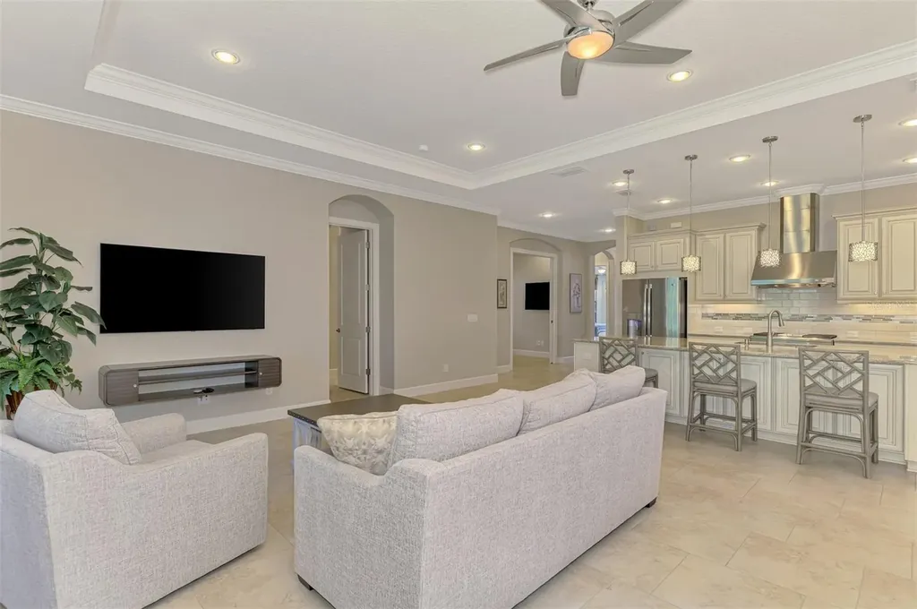 4129 Cascina Way Sarasota FL 34238