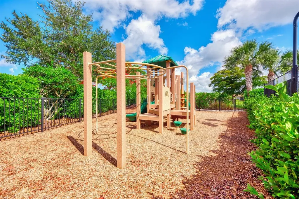 4129 Cascina Way Sarasota FL 34238