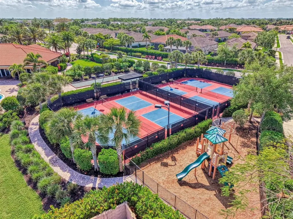 4129 Cascina Way Sarasota FL 34238