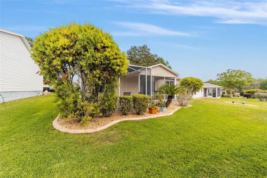 17040 SE 96th Chapelwood Circle The Villages FL 32162