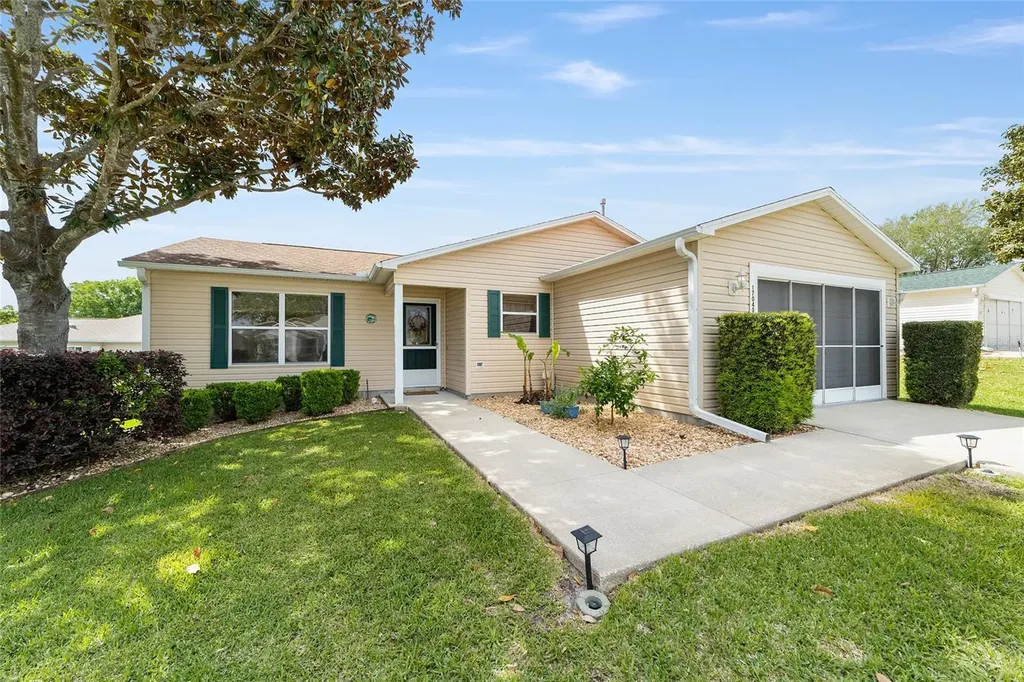 17040 SE 96th Chapelwood Circle The Villages FL 32162