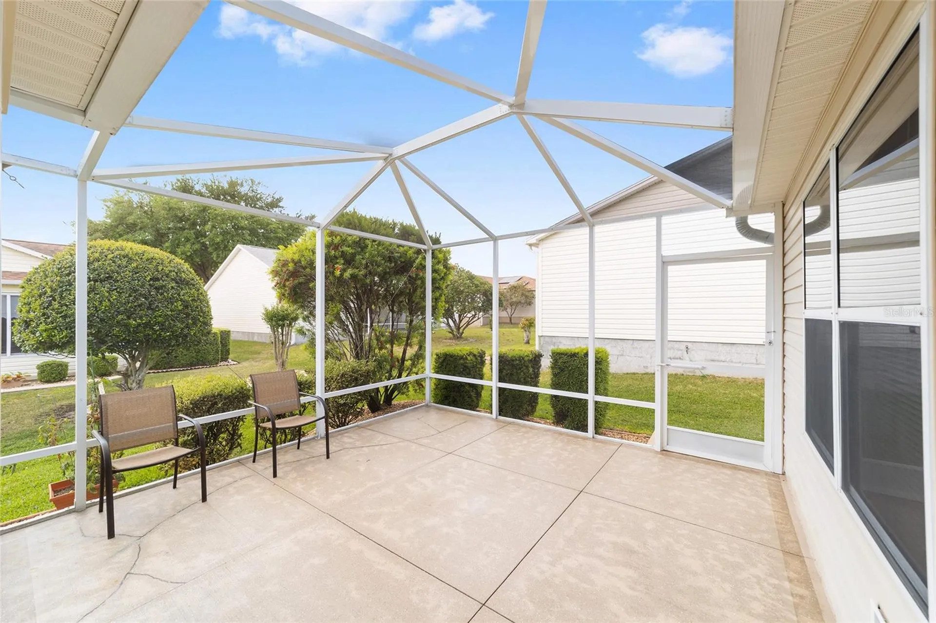17040 SE 96th Chapelwood Circle The Villages FL 32162